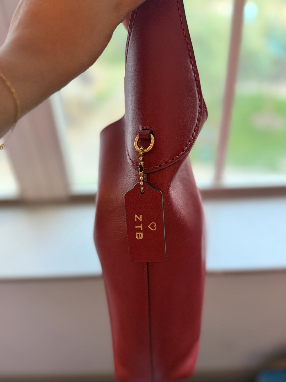 Coach Brooklyn 28 Shoulder Bag Like New Dark Ruby Brass Leather - Picture 7 of 10